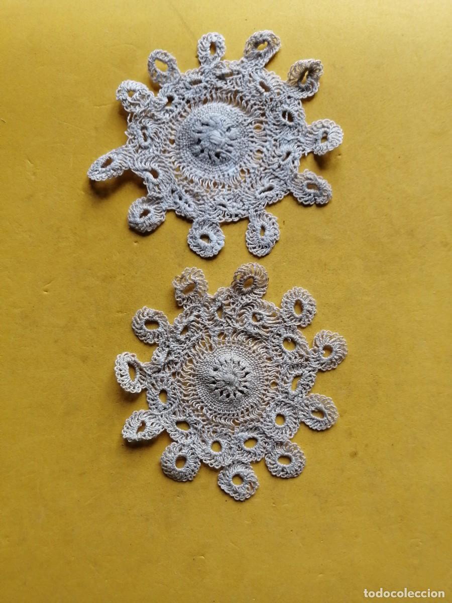 Antig&uuml;edades: Tapetes antiguos. 11cm. - Foto 1