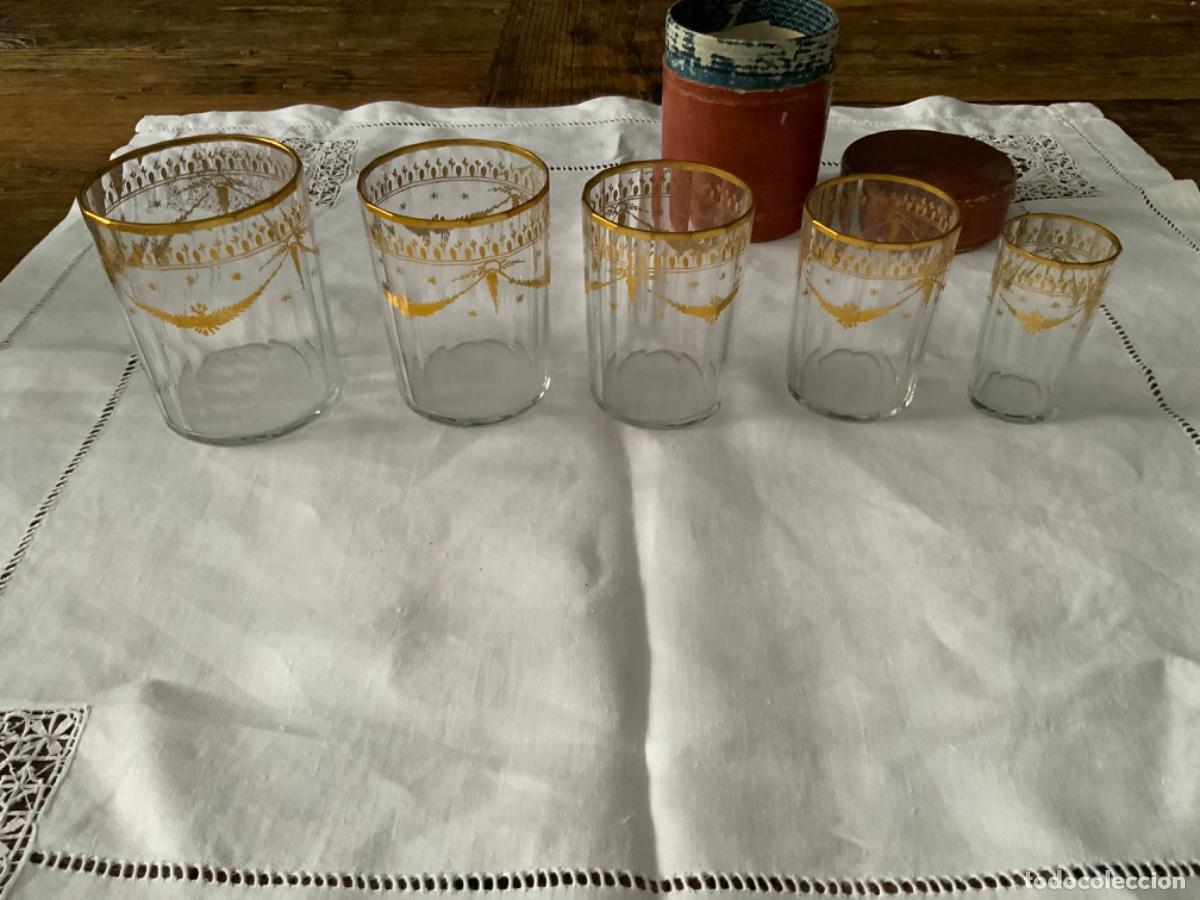 Antig&uuml;edades: Vasos de cristal con dorado - Foto 1