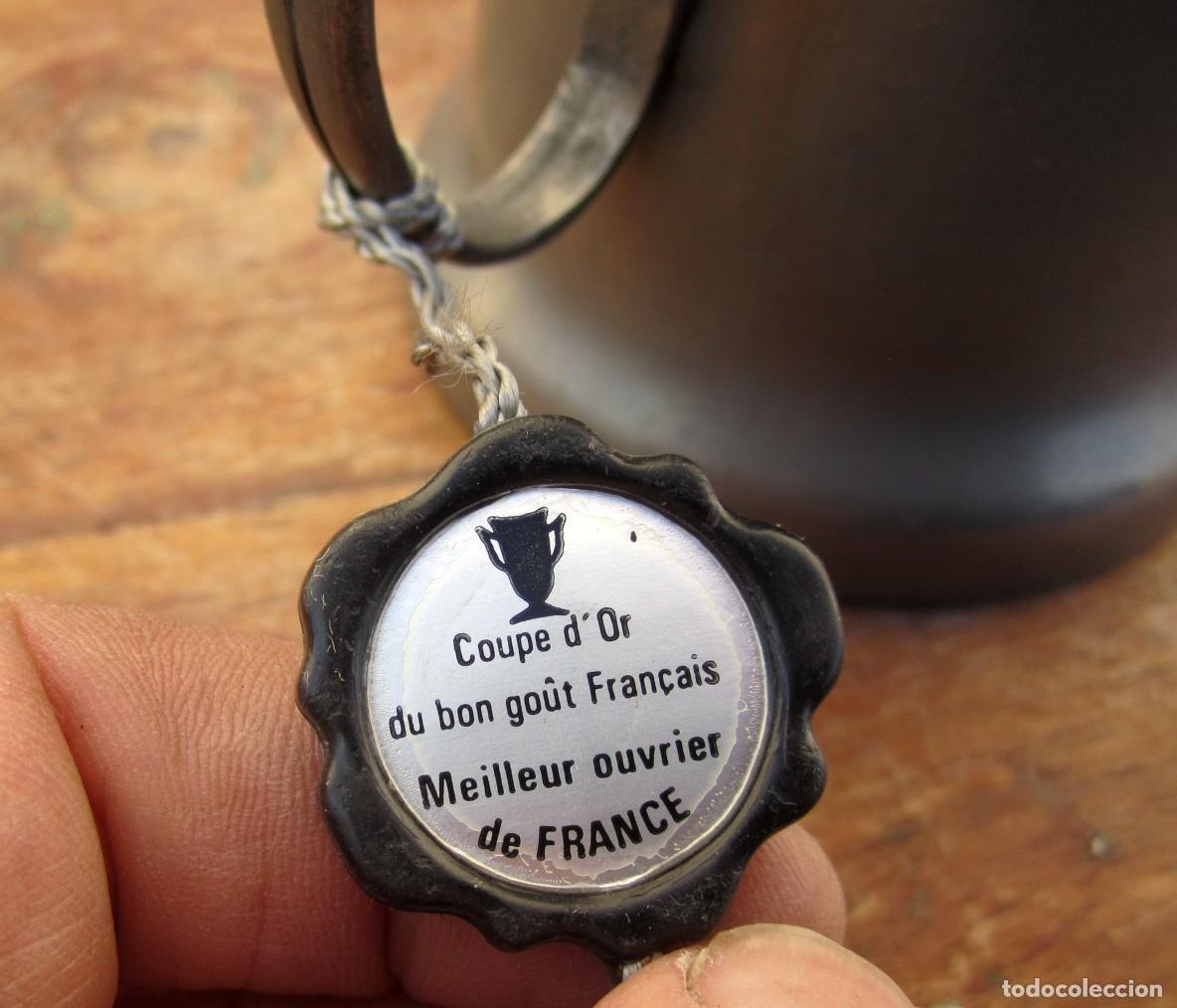 Antig&uuml;edades: Quinque de esta&ntilde;o grabado, con marcas en la base - Foto 9