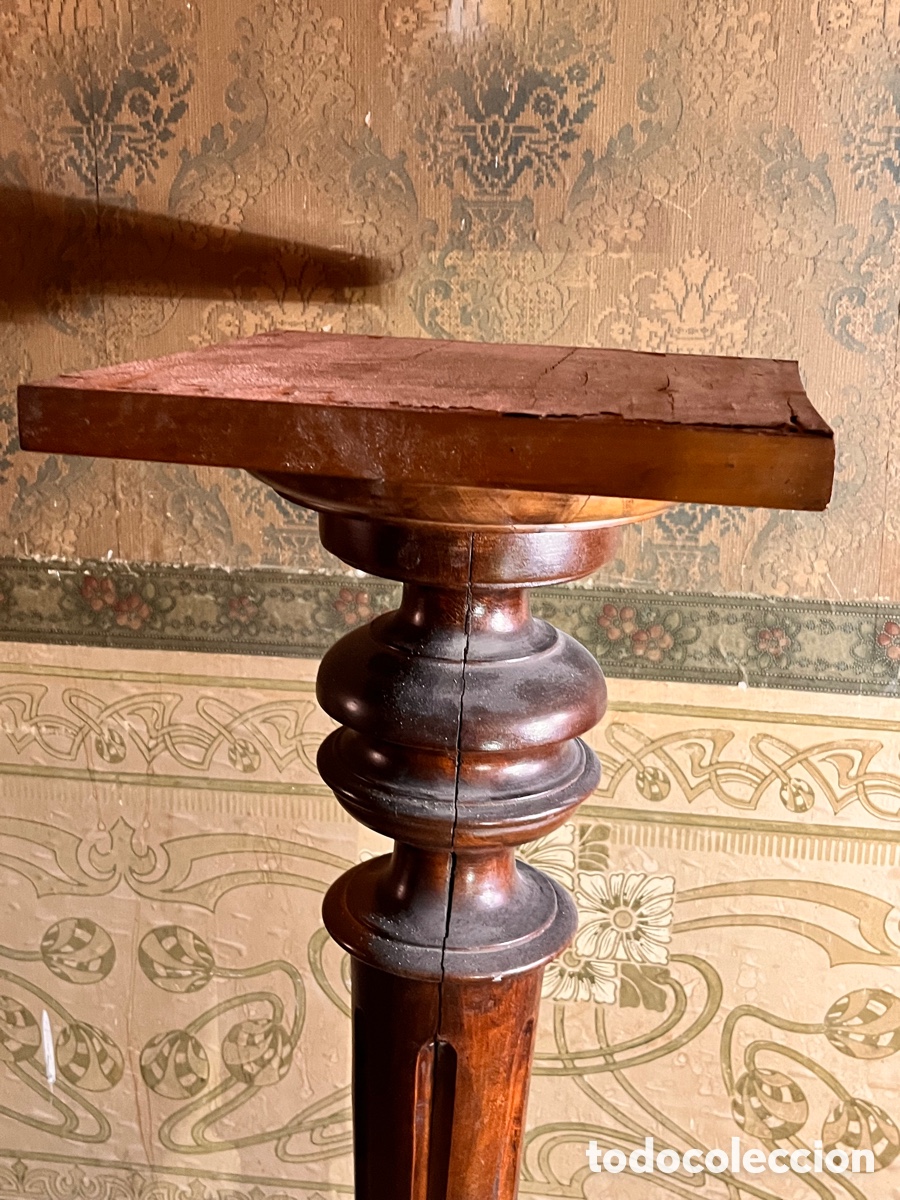 Antig&uuml;edades: Peana madera - Foto 3