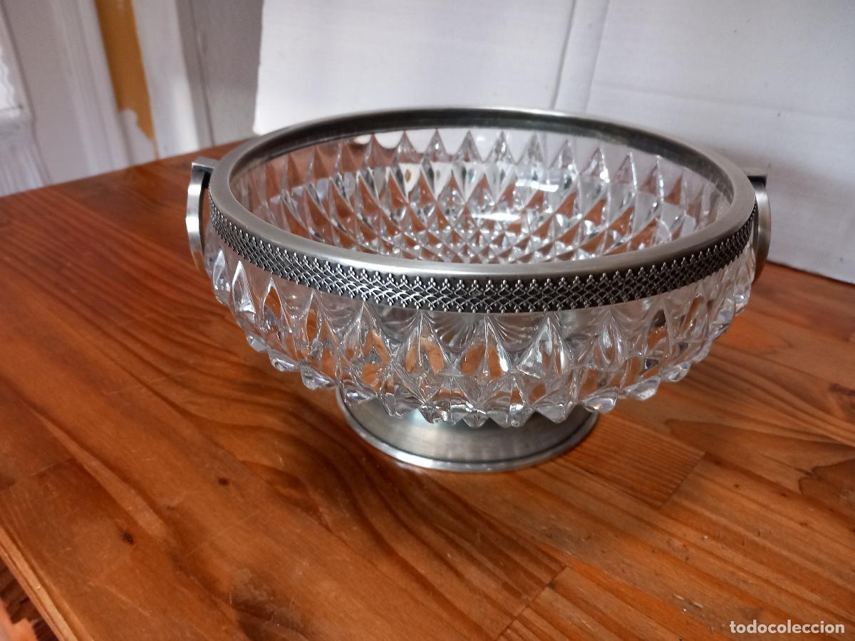 Antig&uuml;edades: Frutero o Centro de Mesa en cristal de roca. Boca y Base de plata. - Foto 1