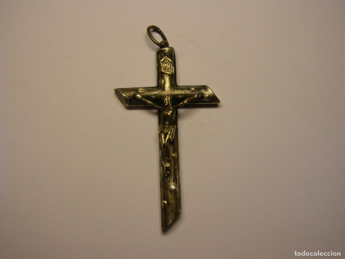 Antig&uuml;edades: Antiguo crucifijo religioso. - Foto 1