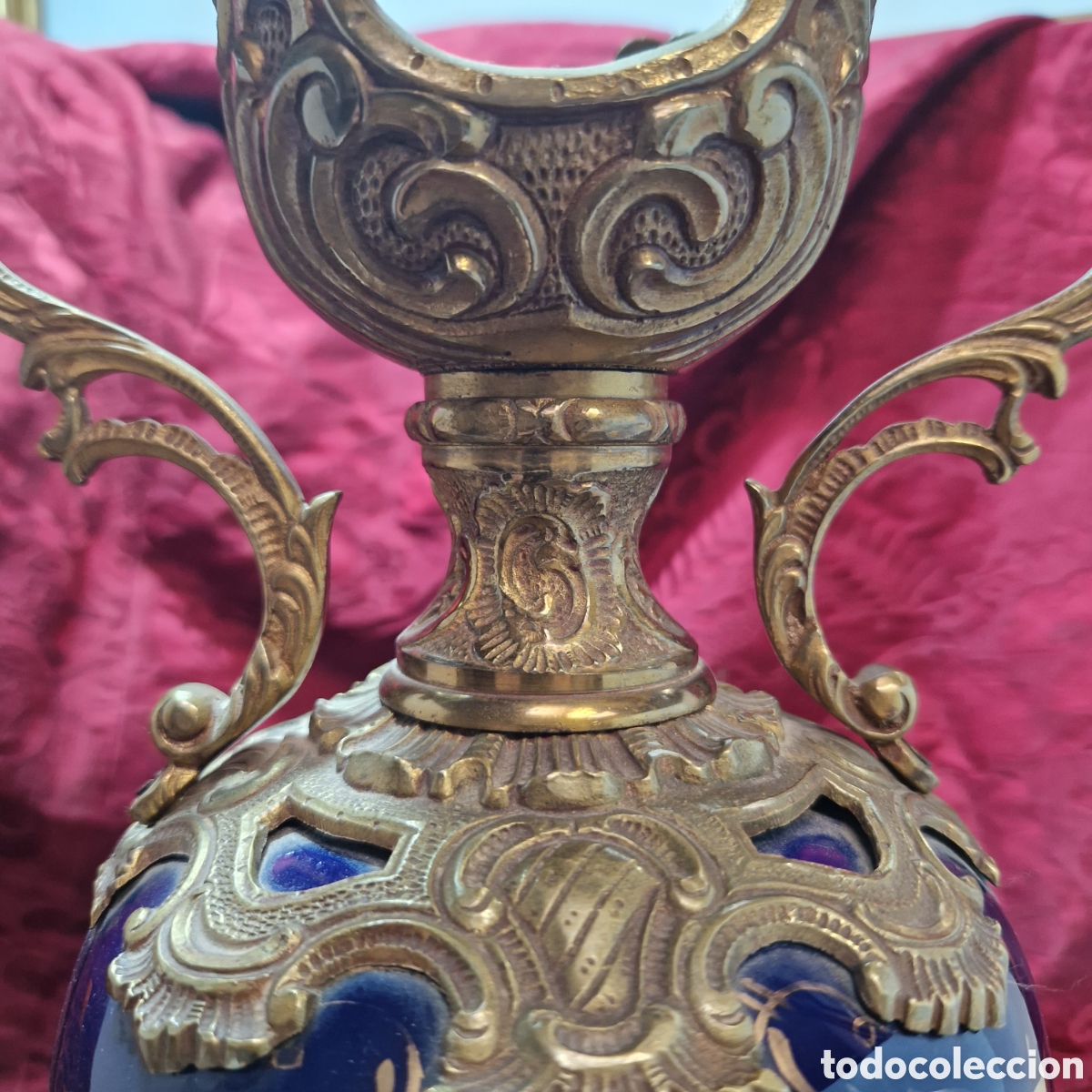 Antig&uuml;edades: Jarr&oacute;n porcelana azul y bronce - Foto 10