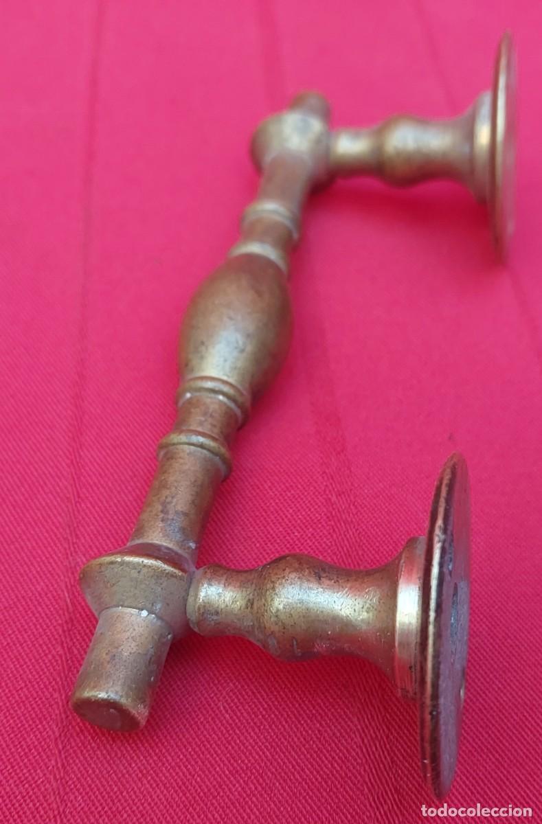 Antig&uuml;edades: TIRADOR DE BRONCE - Foto 4