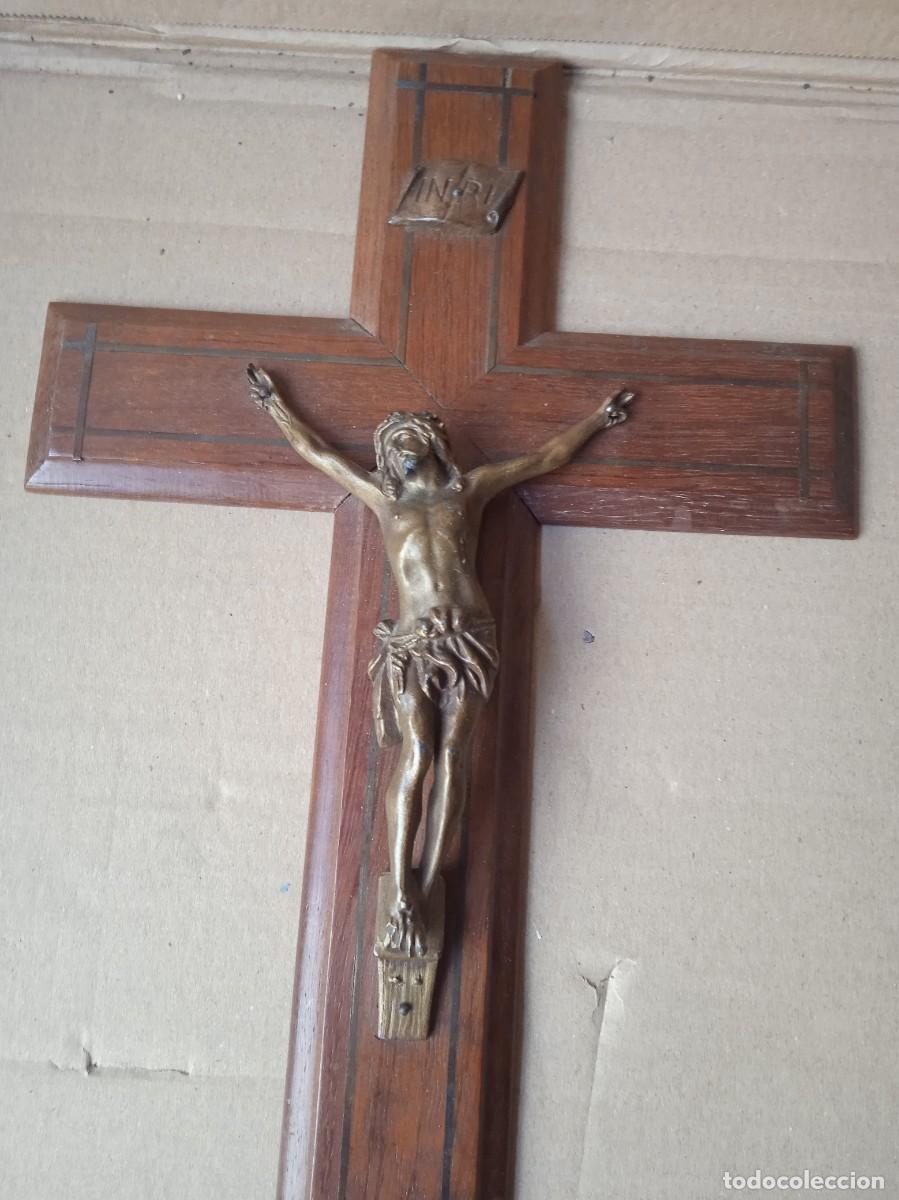 Antig&uuml;edades: Crucifijo antiguo - Foto 2