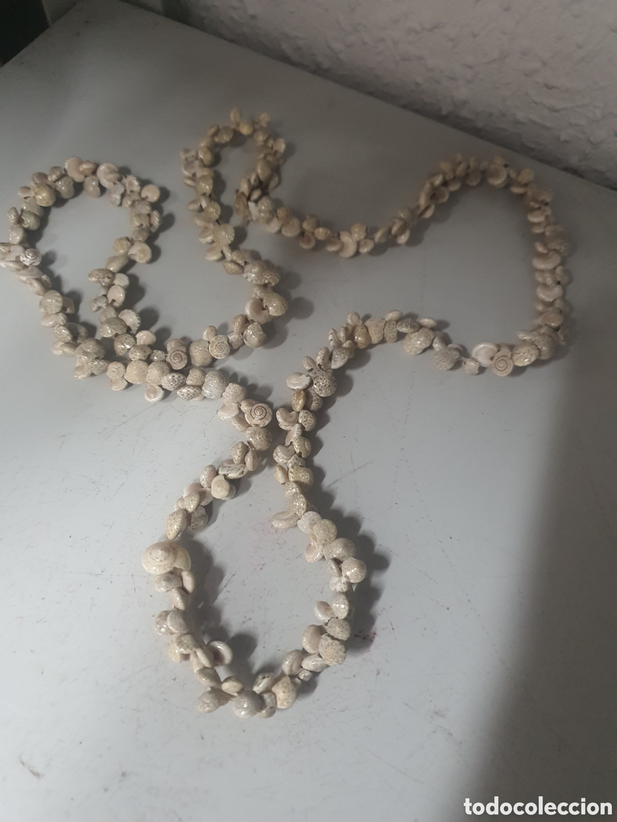 Antig&uuml;edades: Collar realizado en conchas marinas - Foto 1