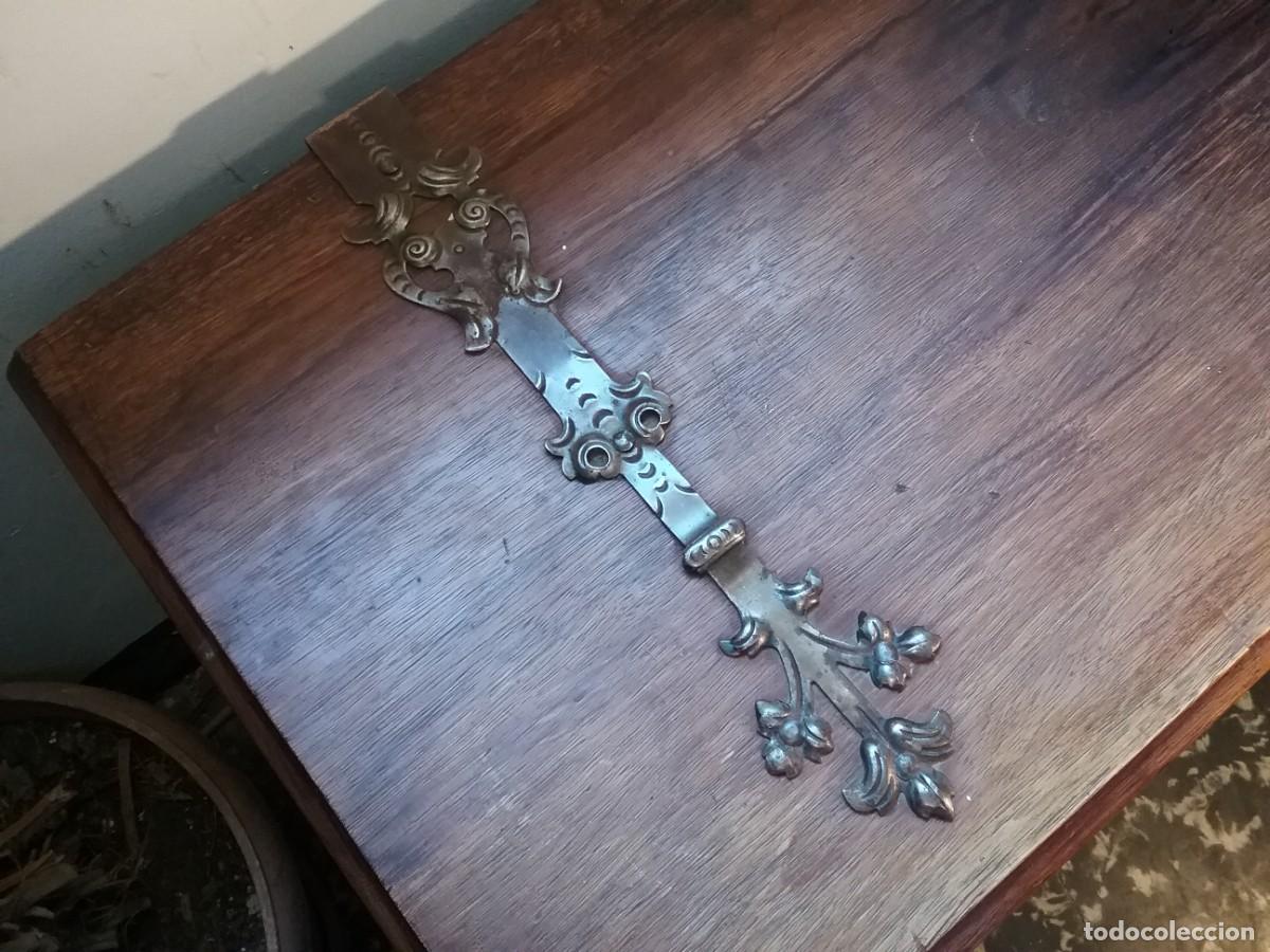 Antig&uuml;edades: ANTIGUO ARCON CON LLAVE - Foto 8