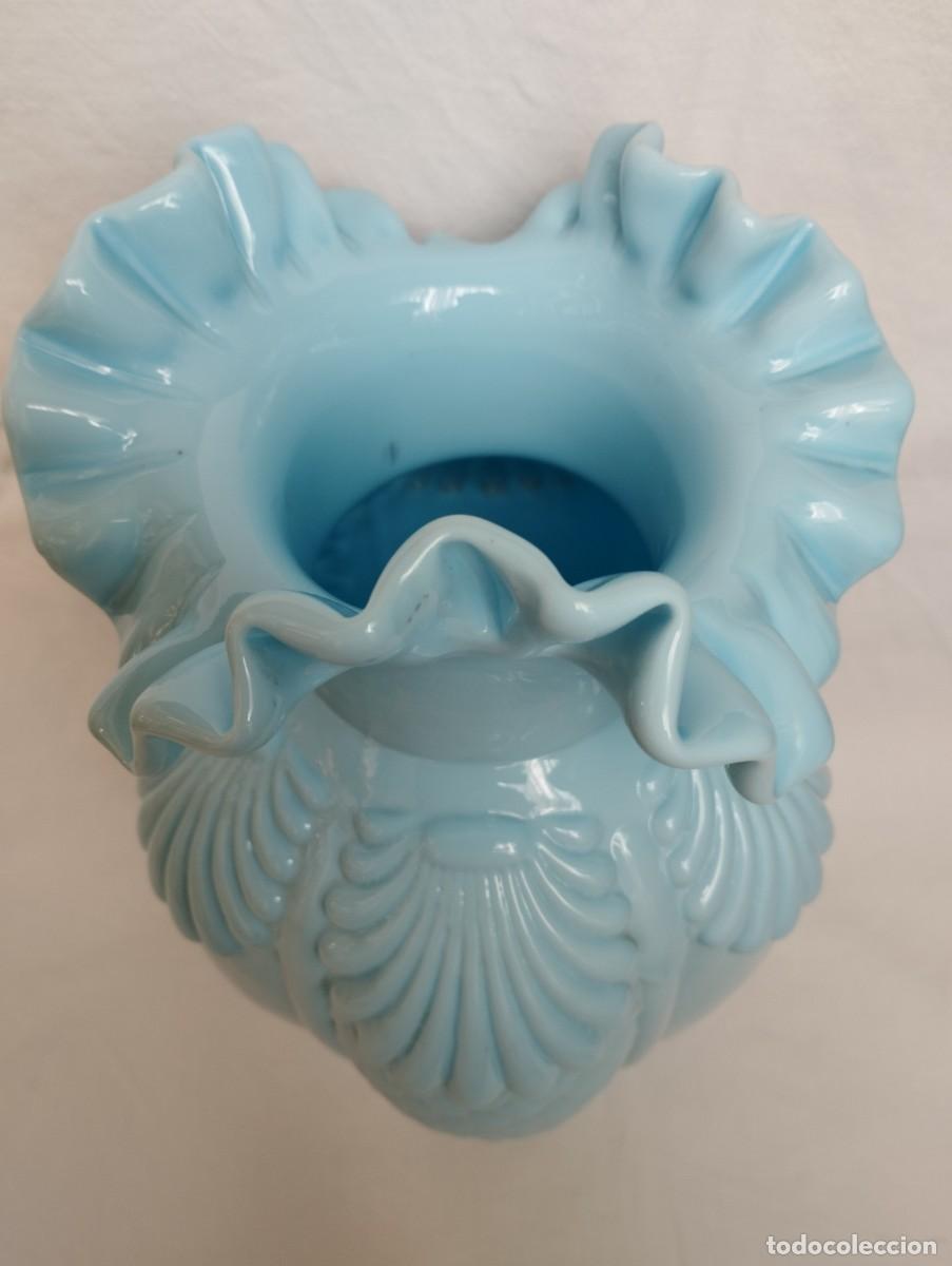 Antig&uuml;edades: Magn&iacute;fico jarr&oacute;n de Opalina azul - Foto 5