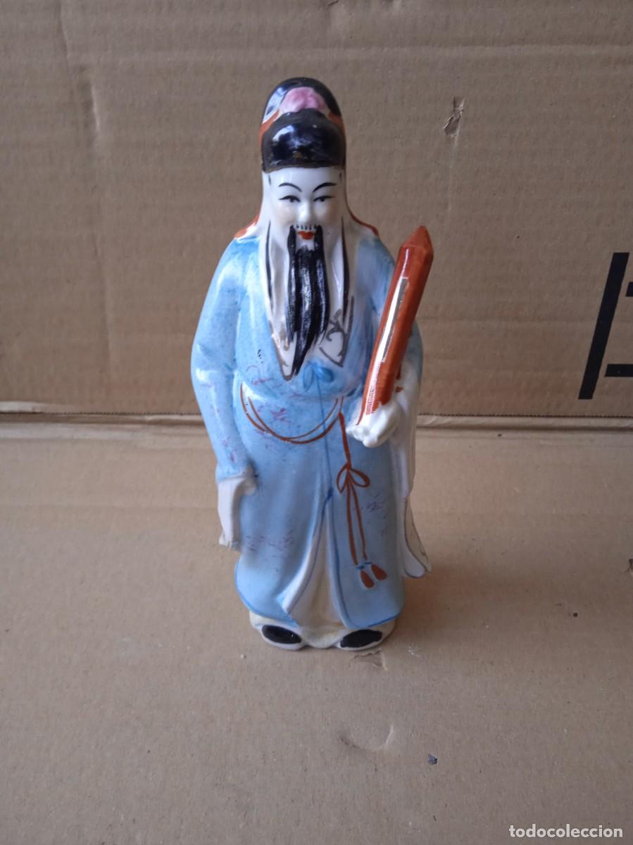 Antig&uuml;edades: Escultura de chino - Foto 1