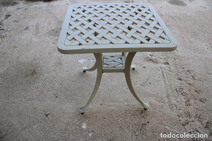 Antig&uuml;edades: mesa jardin blanca - Foto 1