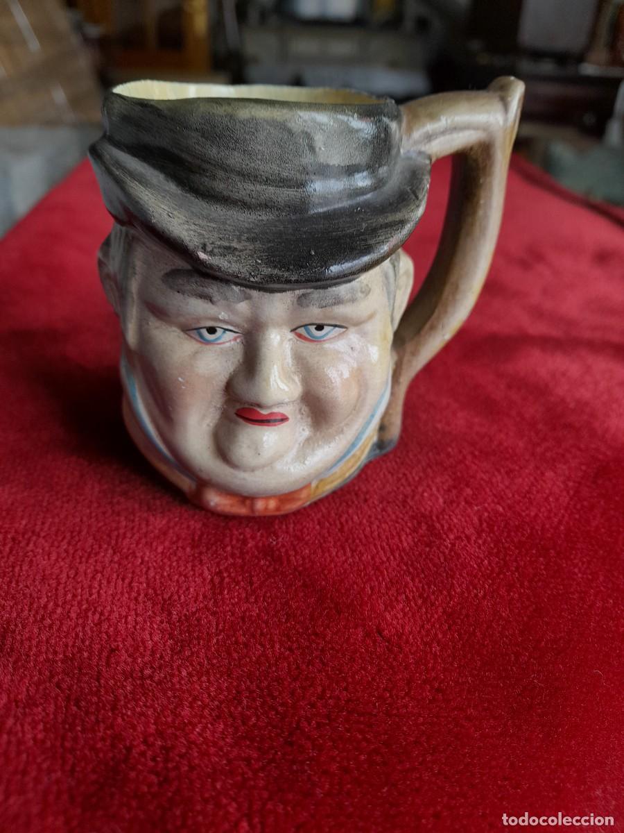 Antig&uuml;edades: Jarrita con cara en relieve tipo Toby ingl&eacute;s - Foto 1