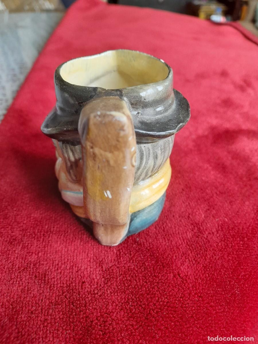 Antig&uuml;edades: Jarrita con cara en relieve tipo Toby ingl&eacute;s - Foto 4