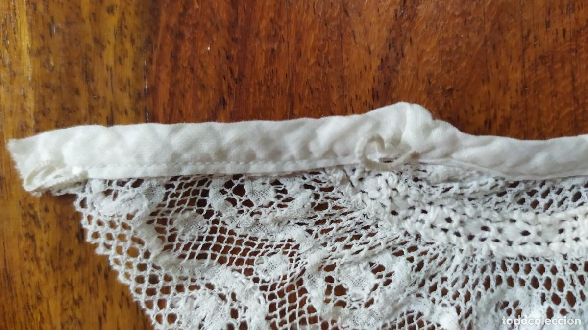 Antig&uuml;edades: CUELLO DE BEB&Eacute; DE ENCAJE - Foto 4