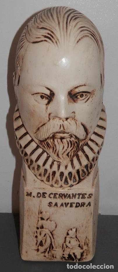 Antig&uuml;edades: UN BUSTO-M.DE CERVANTES SAAVEDRA - Foto 1