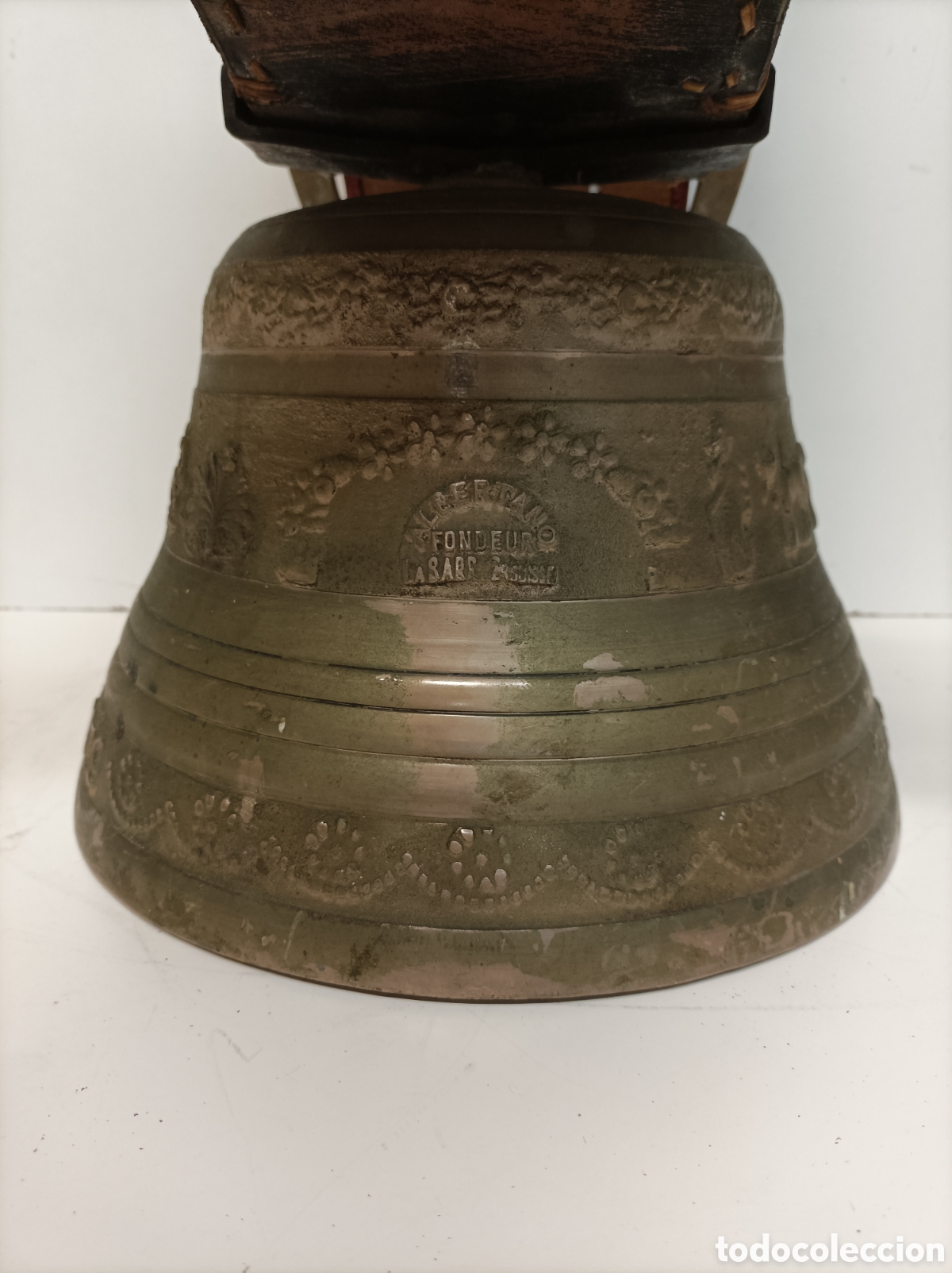 Antig&uuml;edades: Gran cencerro campana Albertano Suiza - Foto 7