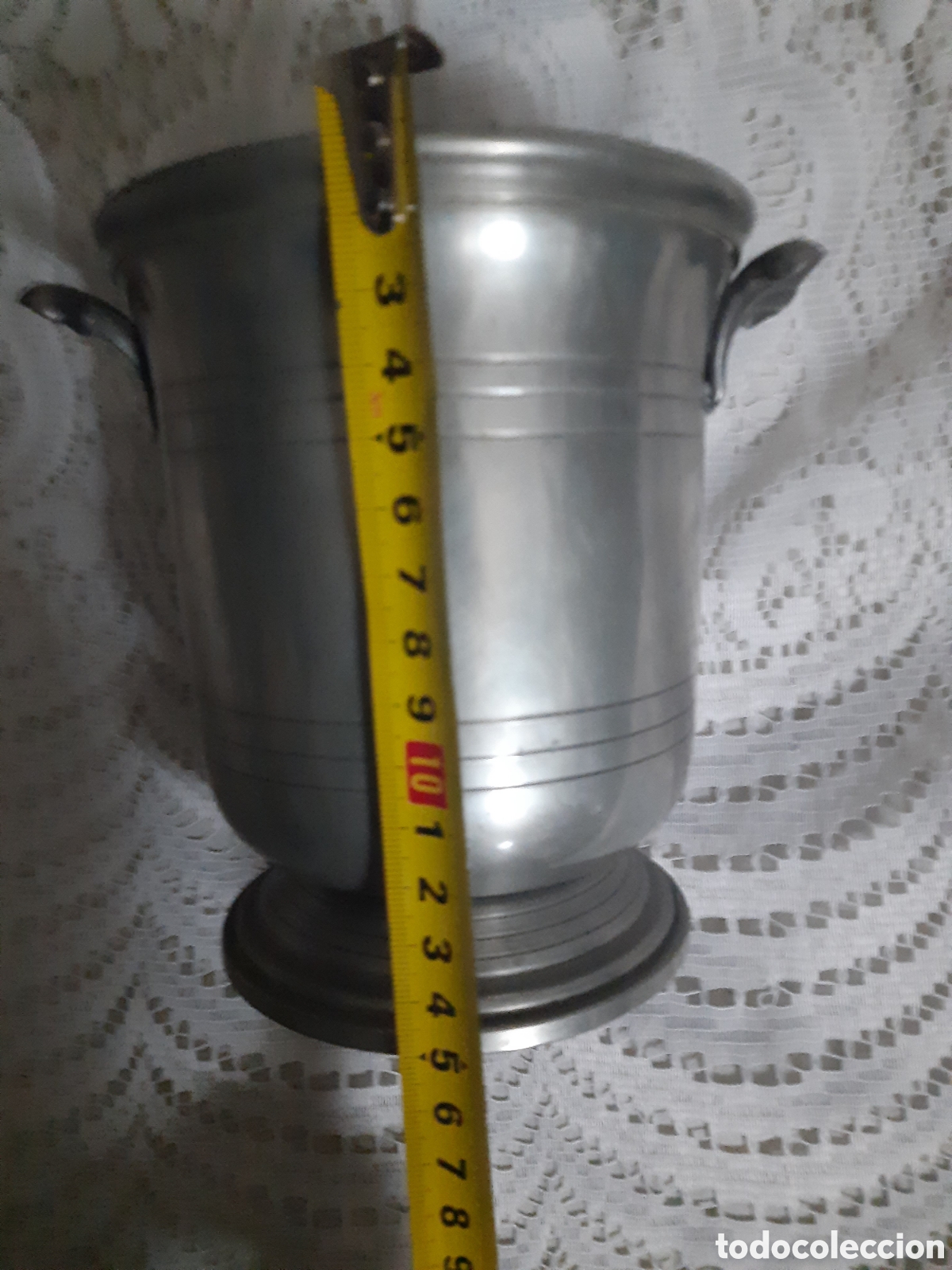 Antig&uuml;edades: Peltre recipiente cubitera - Foto 4