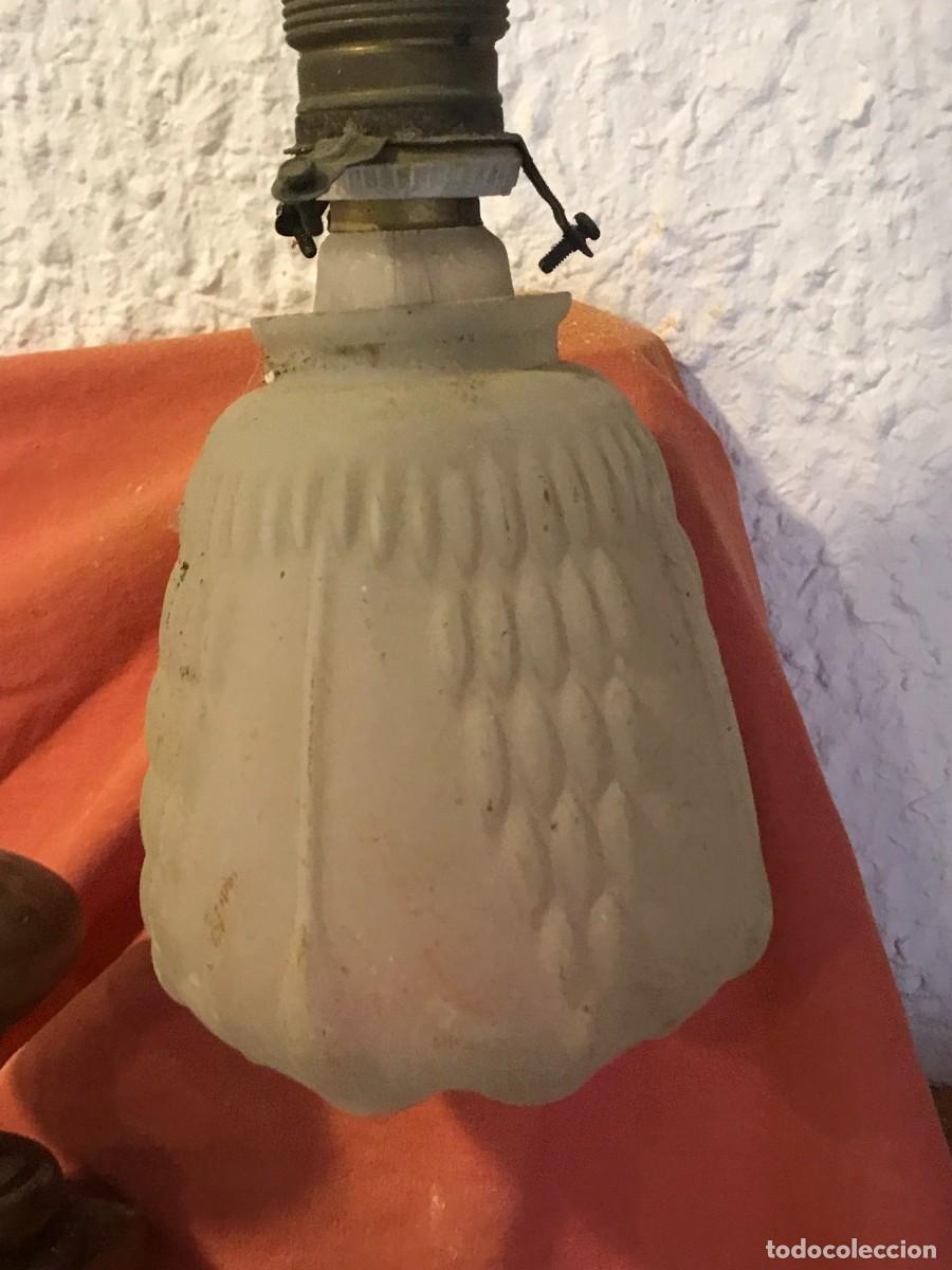 Antig&uuml;edades: LAMPARA CON TULIPA PRECIOSA - Foto 2