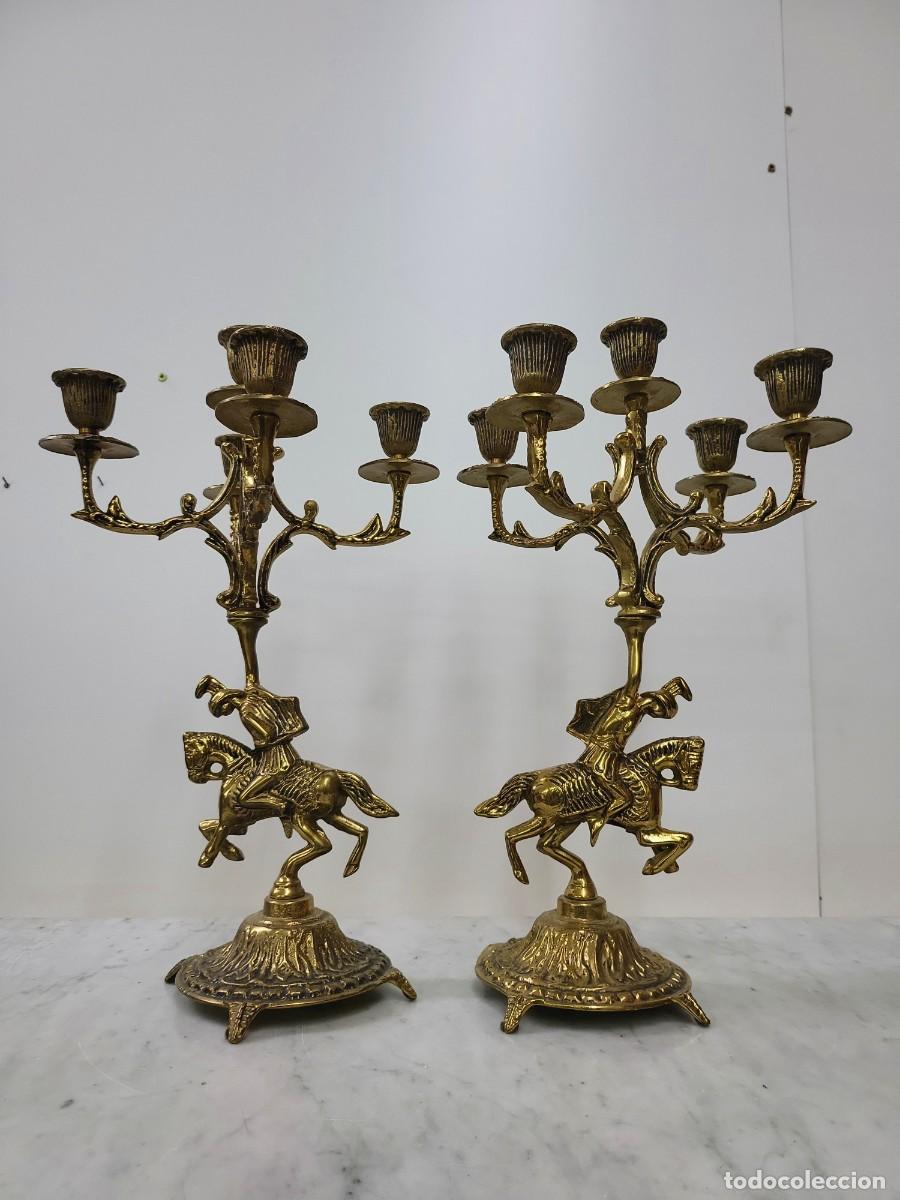 Antig&uuml;edades: PAREJA DE CANDELABROS DE BRONCE DORADO - Foto 7