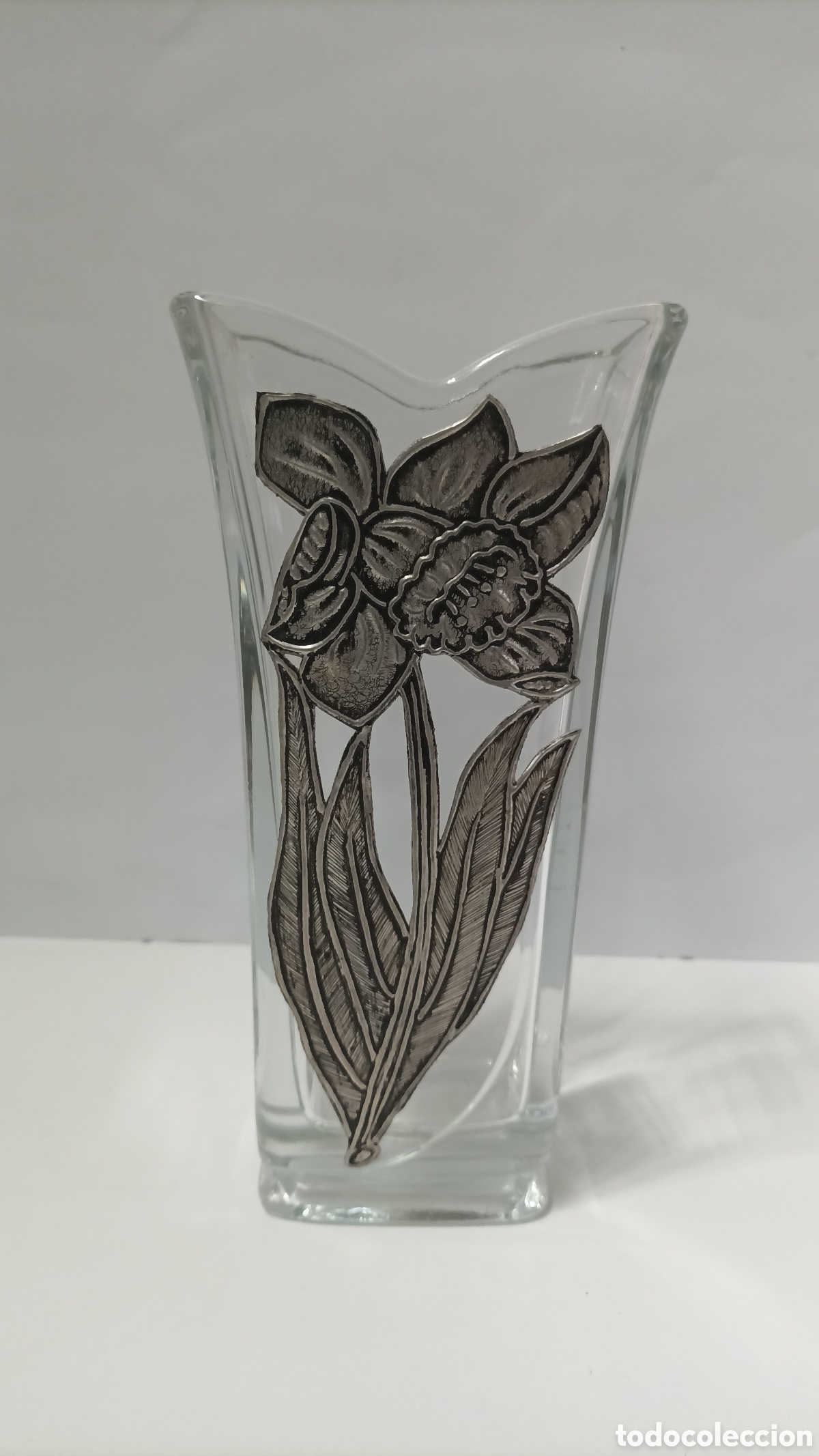 Antig&uuml;edades: Florero de cristal antiguo - Foto 6