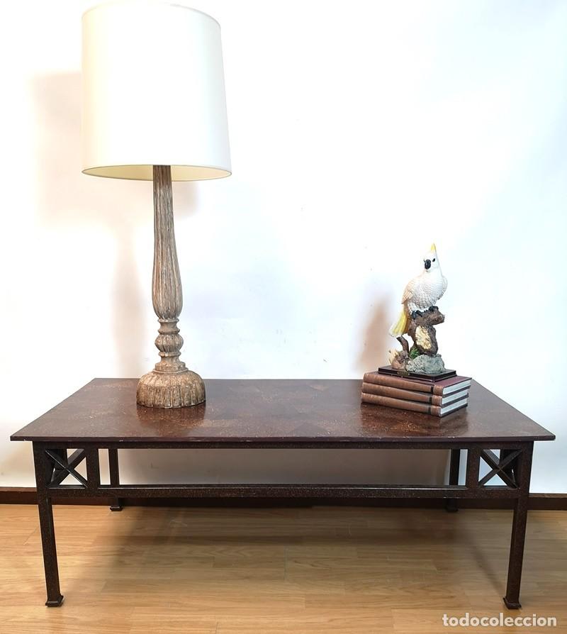 Antig&uuml;edades: Mesa Auxiliar Tapa de Coco - Foto 8