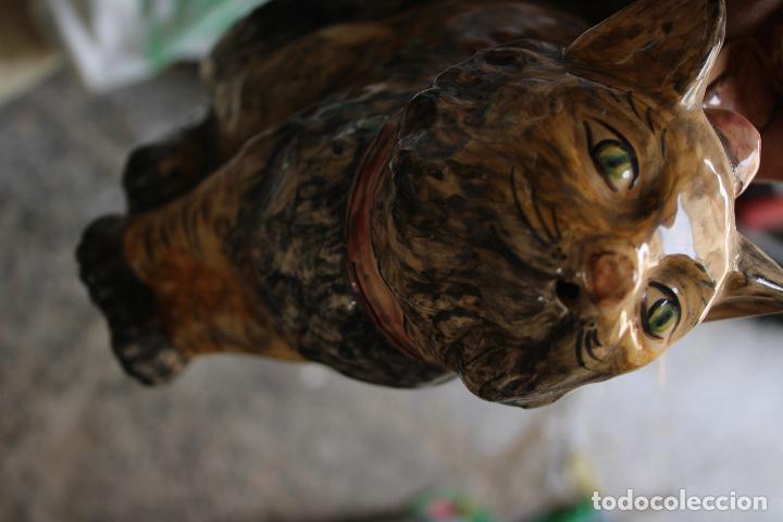 Antig&uuml;edades: botijo gato maestre - Foto 6