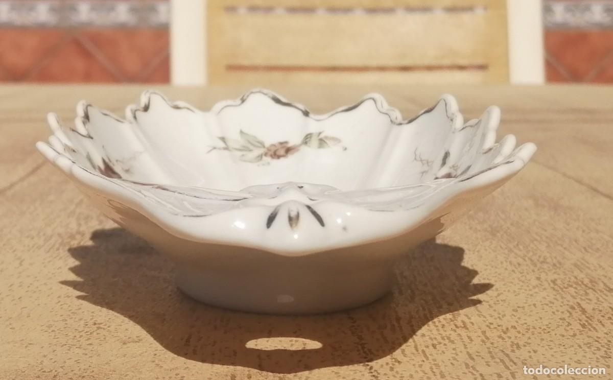 Antig&uuml;edades: Jabonera porcelana - Foto 4