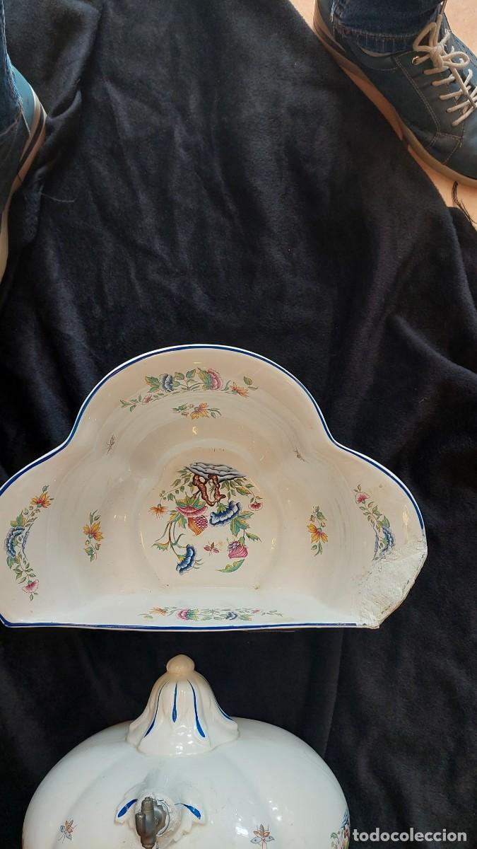 Antig&uuml;edades: Aguamanil de porcelana . - Foto 2