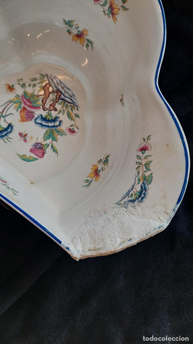 Antig&uuml;edades: Aguamanil de porcelana . - Foto 3