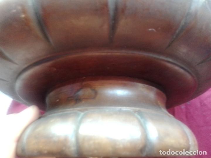 Antig&uuml;edades: Centro de mesa antiguo de madera con m&uacute;sica - Foto 5