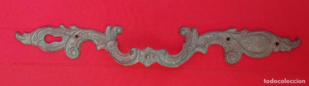 Antig&uuml;edades: TIRADOR CON BOCA LLAVE - Foto 5