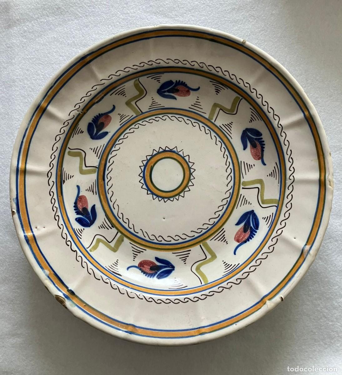 Antig&uuml;edades: Plato de cer&aacute;mica. SXIX. - Foto 1