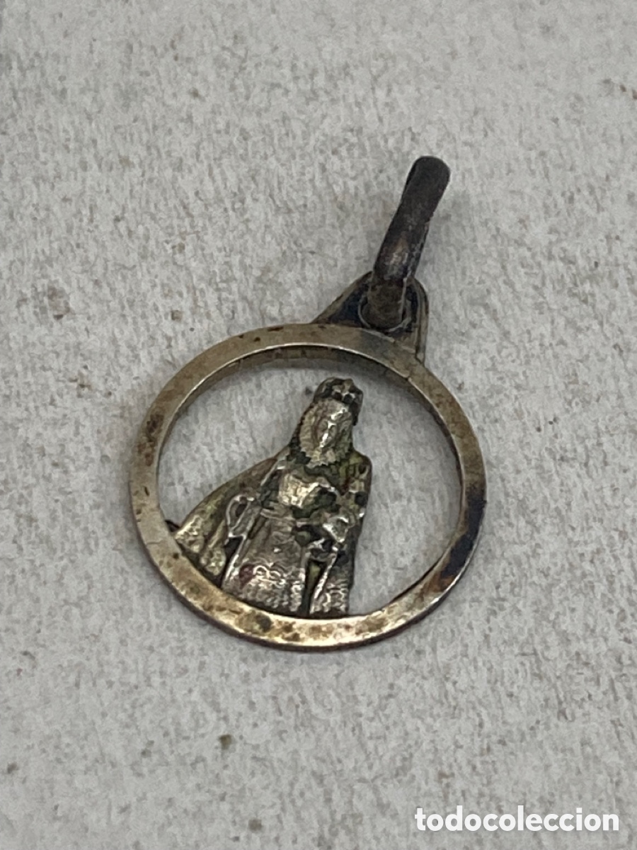 Antig&uuml;edades: Medalla de plata religiosa - Foto 1