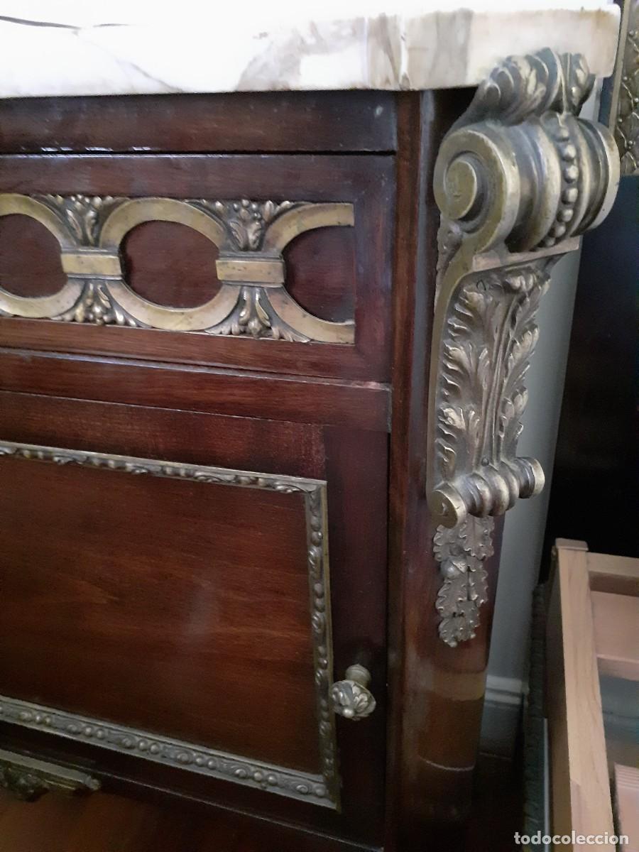 Antig&uuml;edades: Dormitorio caoba y bronce - Foto 9