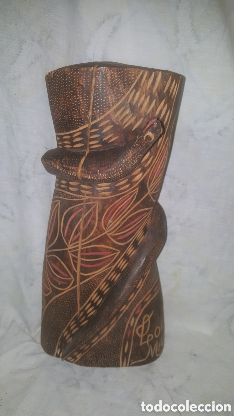 Antig&uuml;edades: ESCULTURADE SERPIENTE TALLADA EN MADERA POR LOUREN&Ccedil;O MARQUES POSIBLE ORIGEN SUDAMERICA