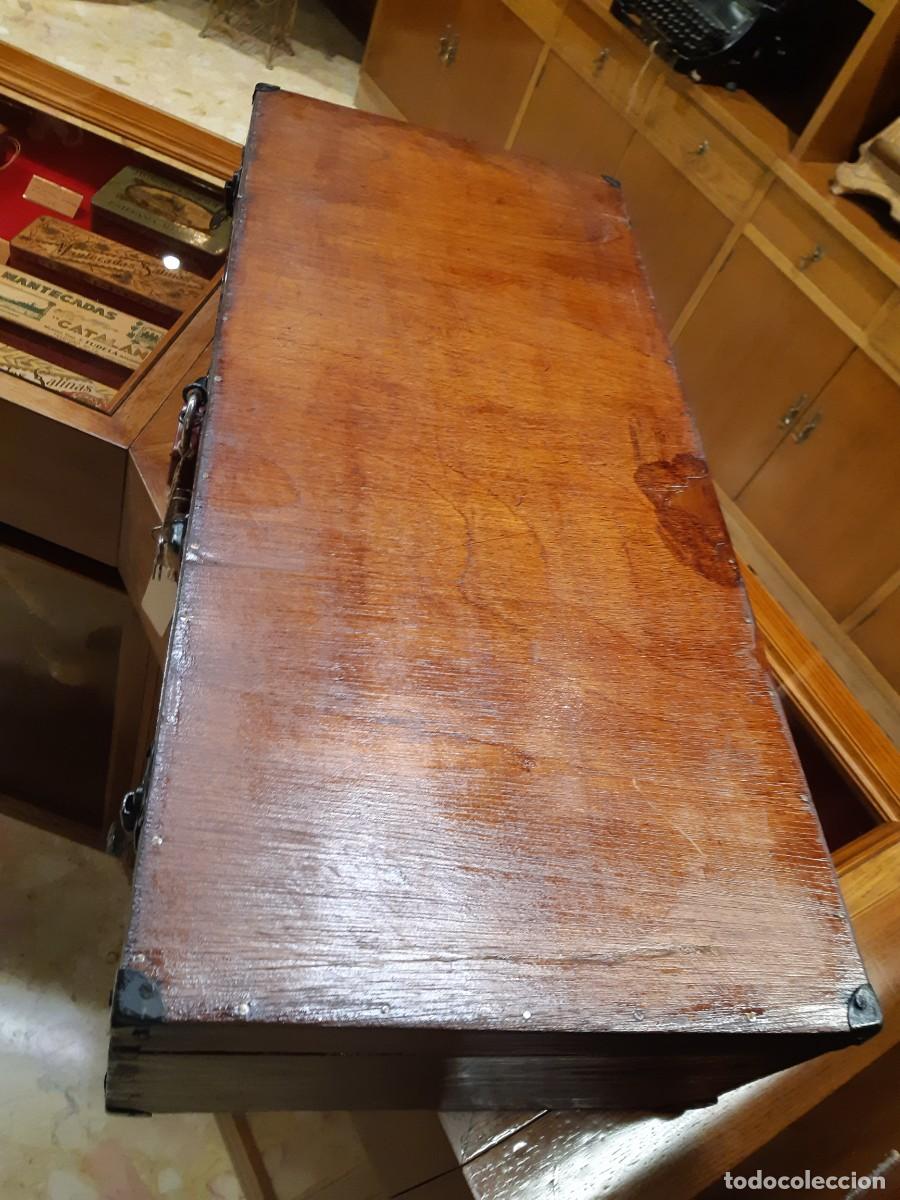 Antig&uuml;edades: MALETA ANTIGUA RESTAURADA - Foto 3