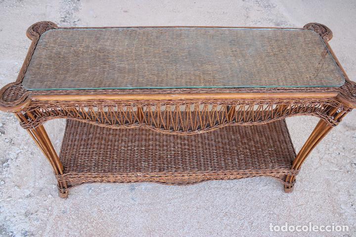Antig&uuml;edades: consola mimbre rattan - Foto 2