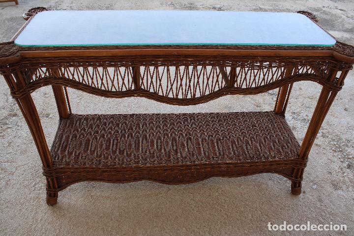 Antig&uuml;edades: consola mimbre rattan - Foto 7