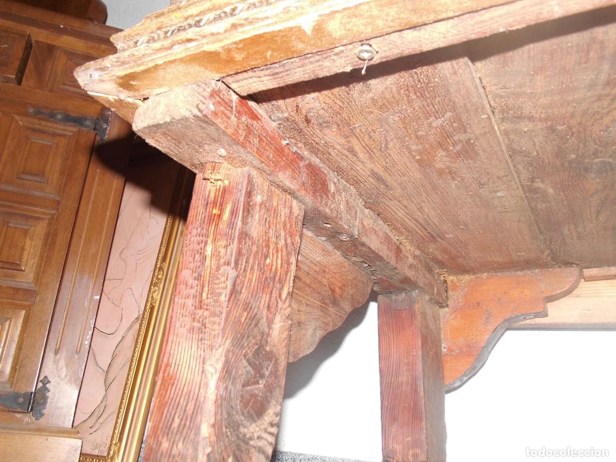Antig&uuml;edades: BAUL ANTIGUO DE MADERA CON BUSTOS Y ADORNOS. - Foto 17