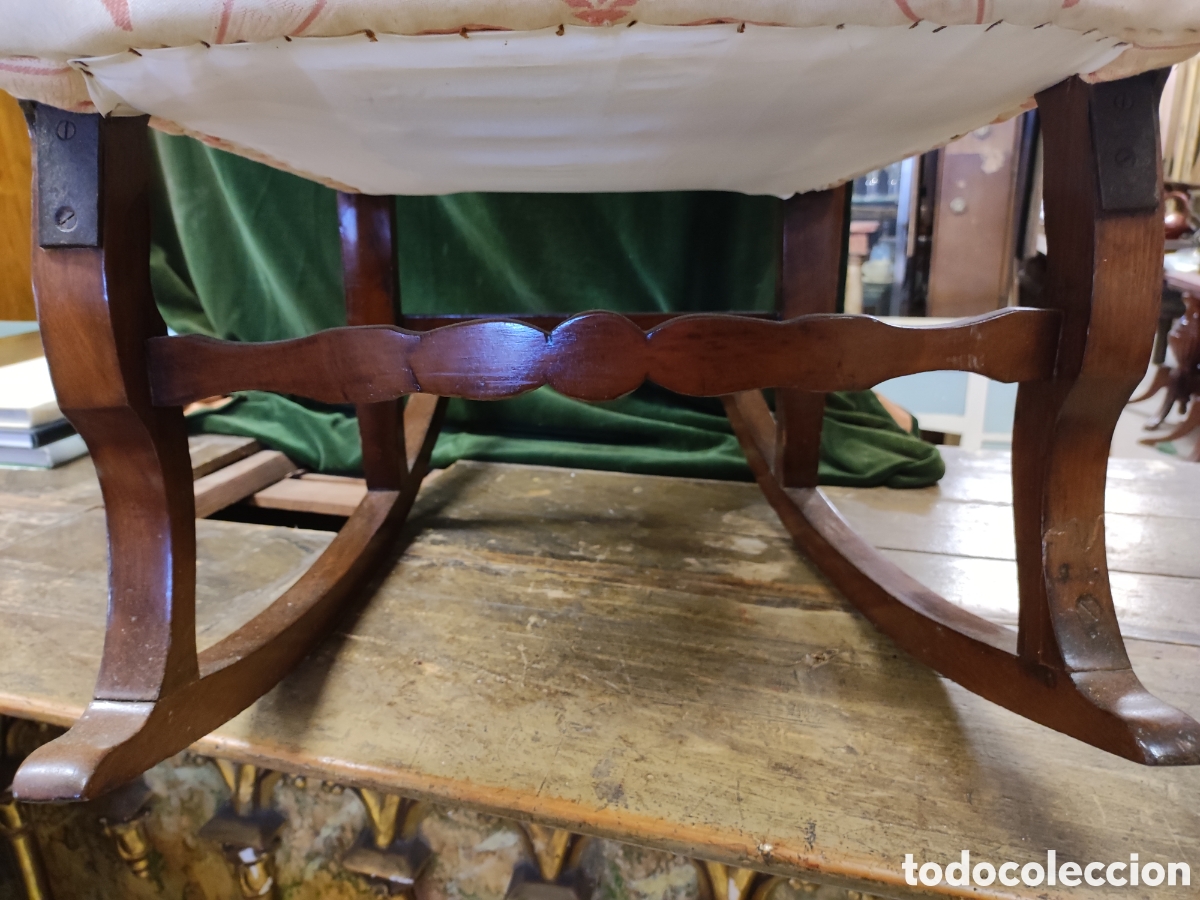 Antig&uuml;edades: Mecedora caoba con rafia - Foto 3