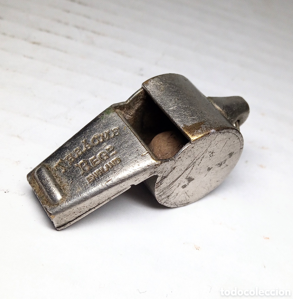 Antiques: 1950 antiguo silbato de polic&iacute;a The ACME Made in England (whistle)