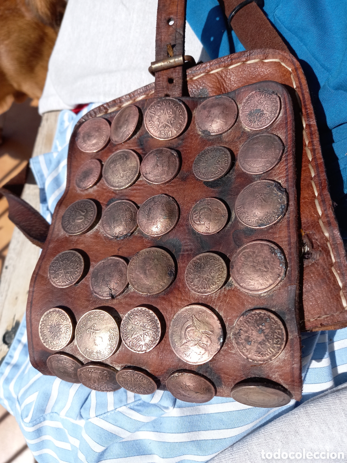 Oggetti Antichi: MONEDAS EN BOLSO.50 y cenicero.
