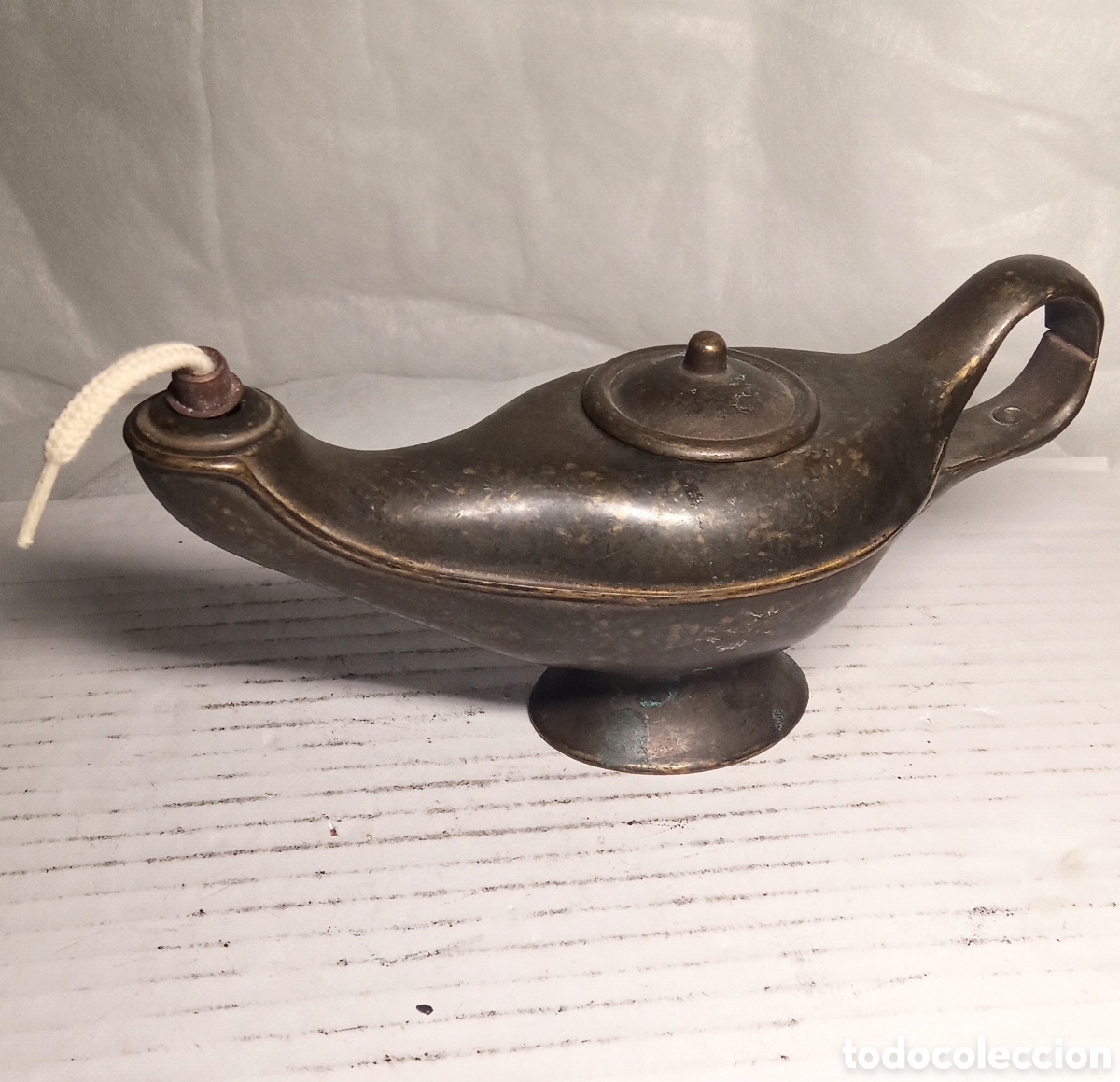 Antiques: l&aacute;mpara de aceite de Aladino (lat&oacute;n envejecido)