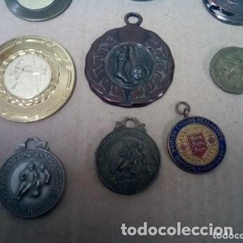 Antig&uuml;edades: LOTE DE 10 MEDALLAS VARIADAS , VER - Foto 5