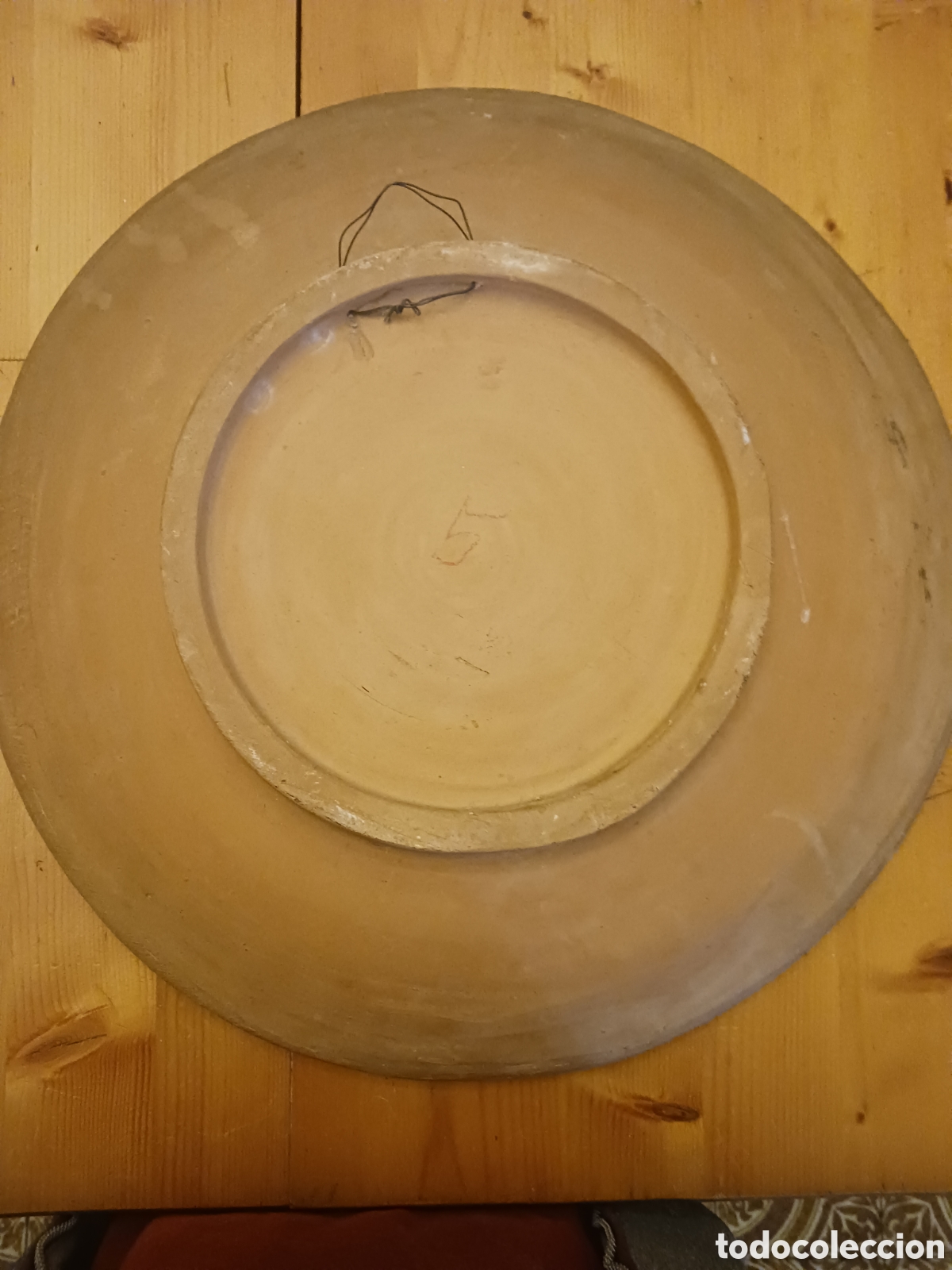 Antig&uuml;edades: Plato pintado a mano - Foto 4