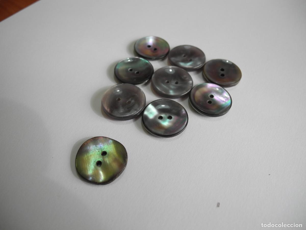 Antig&uuml;edades: 9 botones de n&aacute;car. Di&aacute;metro 1,7cm - Foto 2