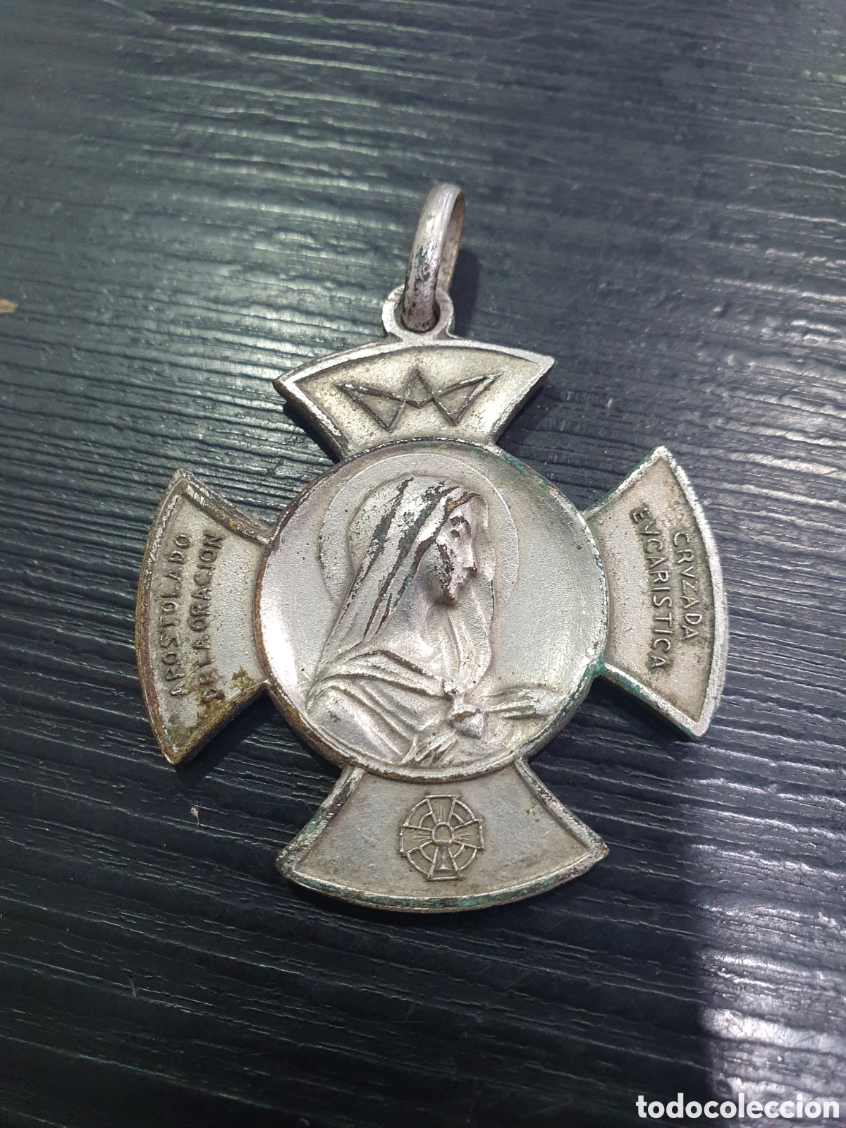 Antig&uuml;edades: Medalla cruzada eucar&iacute;stica. (L119) - Foto 1