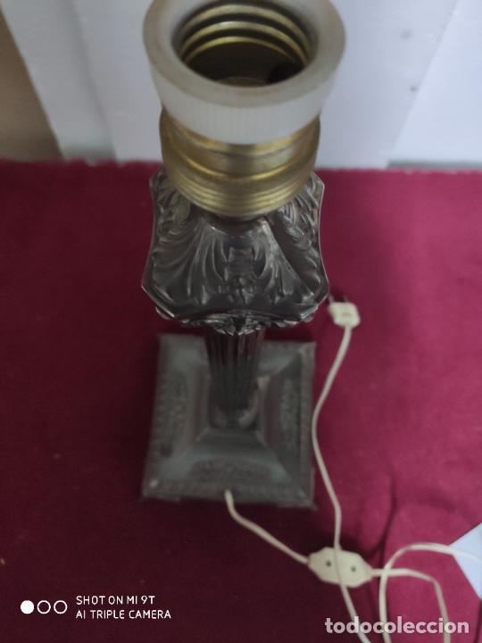 Antig&uuml;edades: lampara columna con capitel - Foto 6
