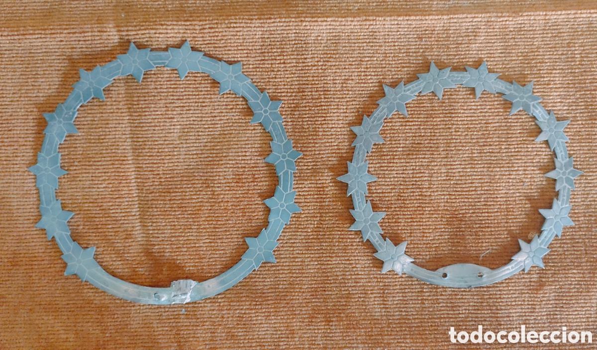 Antig&uuml;edades: 2 coronas o aureolas peque&ntilde;as de estrellas - Foto 1