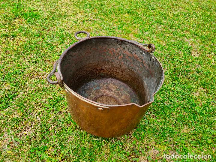 Antig&uuml;edades: Caldero de cobre, olla, Cazuela - Foto 1