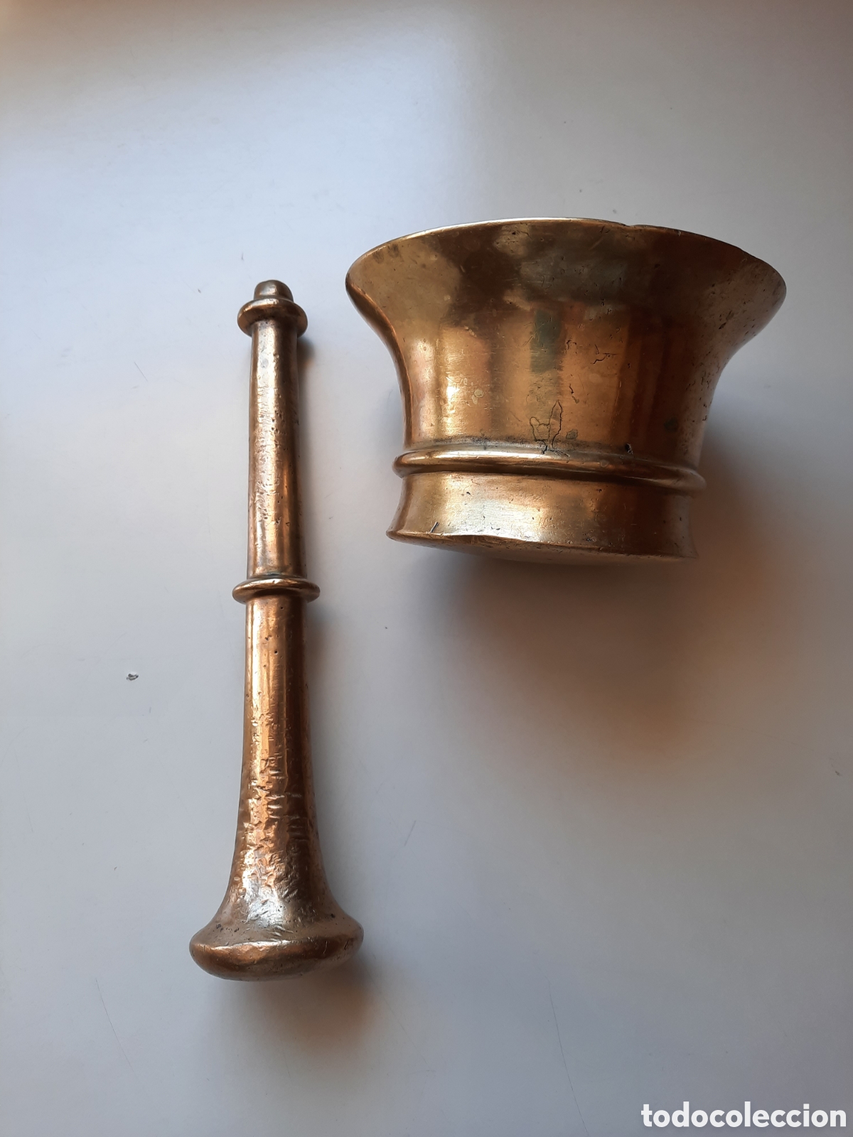 Antig&uuml;edades: Antiguo almirez con mano, de bronce - Foto 4